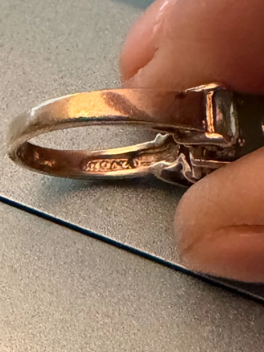 Vintage AVON Jade Caboose & Blue Topaz .925 Sterling Silver Ring approx sz7 $38